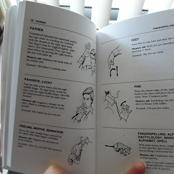 The Pocket Dictionary of Signing book - Picture 3 of 3
